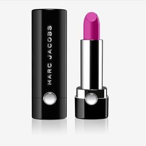 Marc Jacob lipstick in WILLFUL.